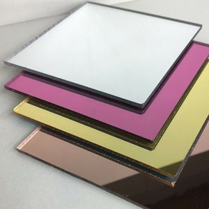 Tấm mica màu tráng gương
